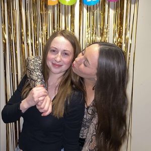 Meet your Posher, Natalie
